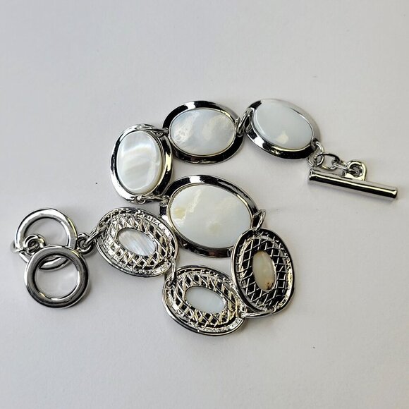 White Bracelet Link Chain - Picture 3 of 4